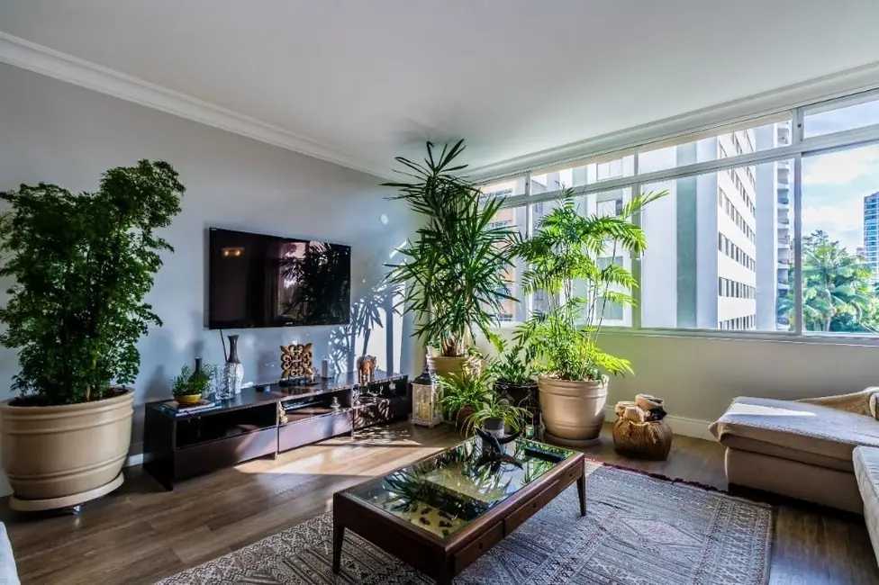 Apartamento com 3 quartos à venda, 220m2 em Perdizes, São Paulo - SP - imagem 5 Foto 5 de Apartamento com 3 quartos à venda, 220m2 em Perdizes, São Paulo - SP