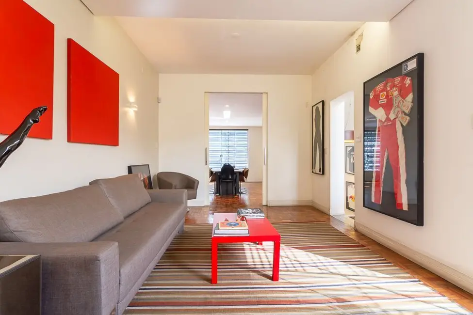 Casa com 5 quartos à venda, 398m2 em Pacaembu, São Paulo - SP - imagem 6 Foto 6 de Casa com 5 quartos à venda, 398m2 em Pacaembu, São Paulo - SP