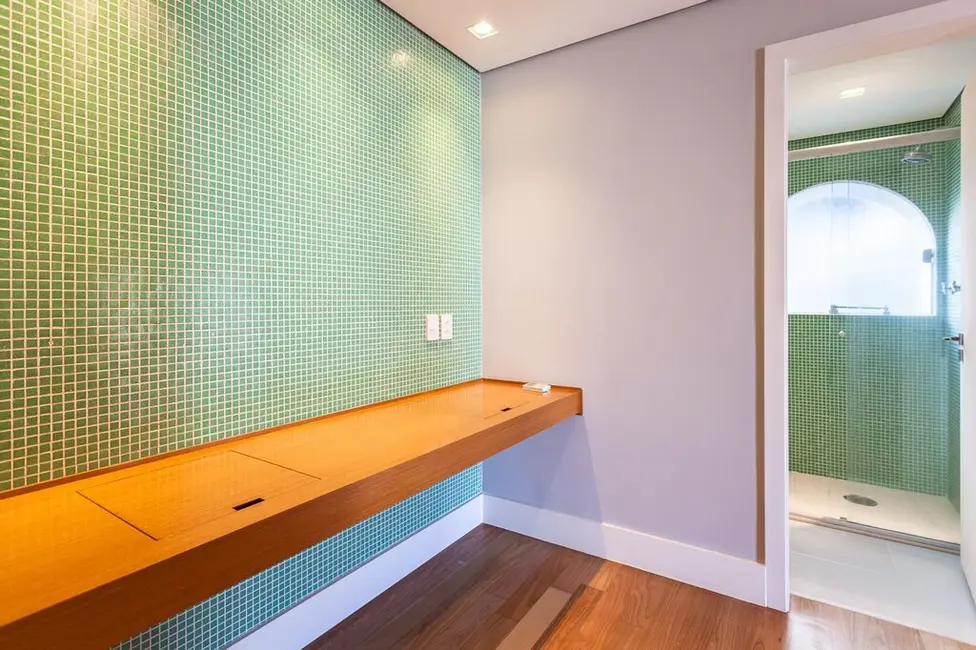 Apartamento com 2 quartos à venda, 216m2 em Vila Madalena, São Paulo - SP - imagem 5 Foto 5 de Apartamento com 2 quartos à venda, 216m2 em Vila Madalena, São Paulo - SP