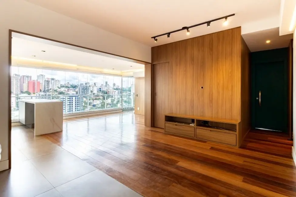 Apartamento com 2 quartos à venda, 121m2 em Vila Madalena, São Paulo - SP - imagem 3 Foto 3 de Apartamento com 2 quartos à venda, 121m2 em Vila Madalena, São Paulo - SP