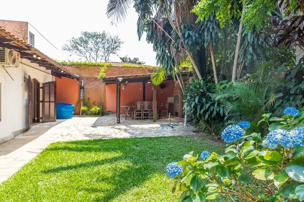 Casa com 3 quartos à venda, 400m2 em Alto de Pinheiros, São Paulo - SP - imagem 5 Foto 5 de Casa com 3 quartos à venda, 400m2 em Alto de Pinheiros, São Paulo - SP