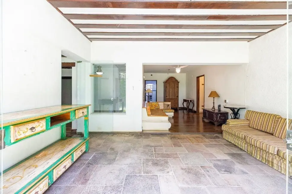 Casa com 3 quartos à venda, 400m2 em Alto de Pinheiros, São Paulo - SP - imagem 9 Foto 9 de Casa com 3 quartos à venda, 400m2 em Alto de Pinheiros, São Paulo - SP