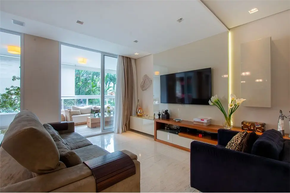 Apartamento com 4 quartos à venda, 178m2 em Água Branca, São Paulo - SP - imagem 2 Foto 2 de Apartamento com 4 quartos à venda, 178m2 em Água Branca, São Paulo - SP