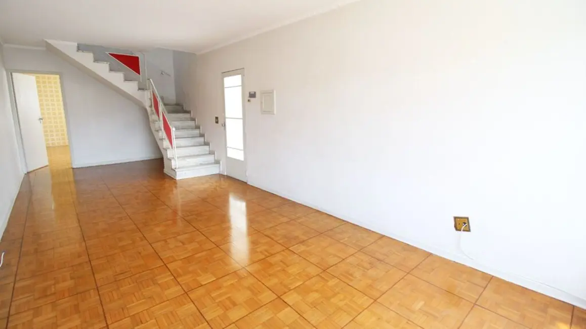 Foto 4 de Casa com 3 quartos à venda, 150m2 em Água Fria, São Paulo - SP