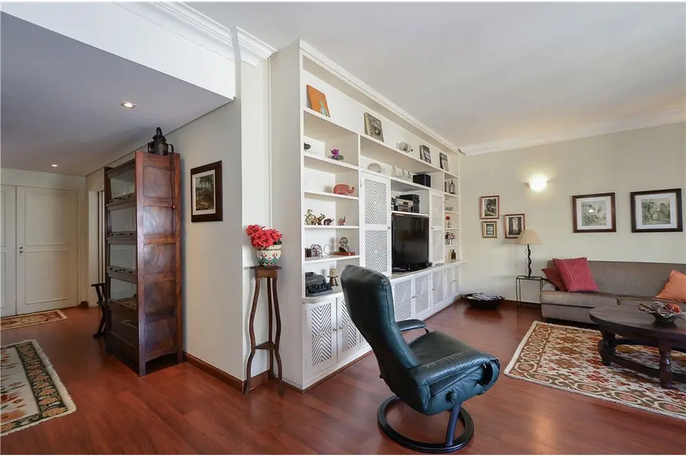 Apartamento com 3 quartos à venda, 215m2 em Bela Vista, São Paulo - SP - imagem 7 Foto 7 de Apartamento com 3 quartos à venda, 215m2 em Bela Vista, São Paulo - SP