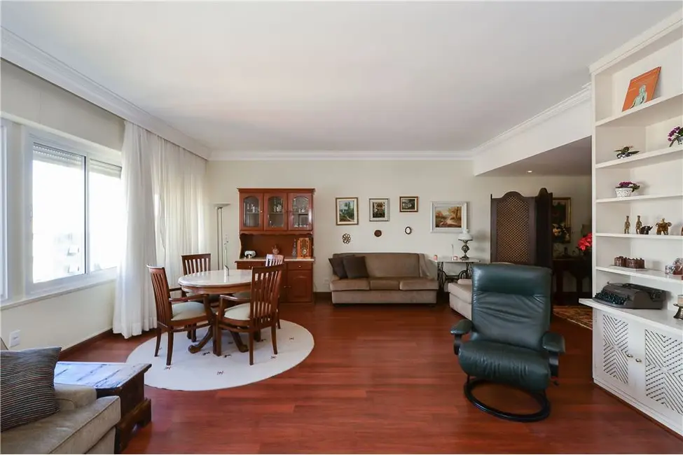 Foto 2 de Apartamento com 3 quartos à venda, 215m2 em Bela Vista, São Paulo - SP