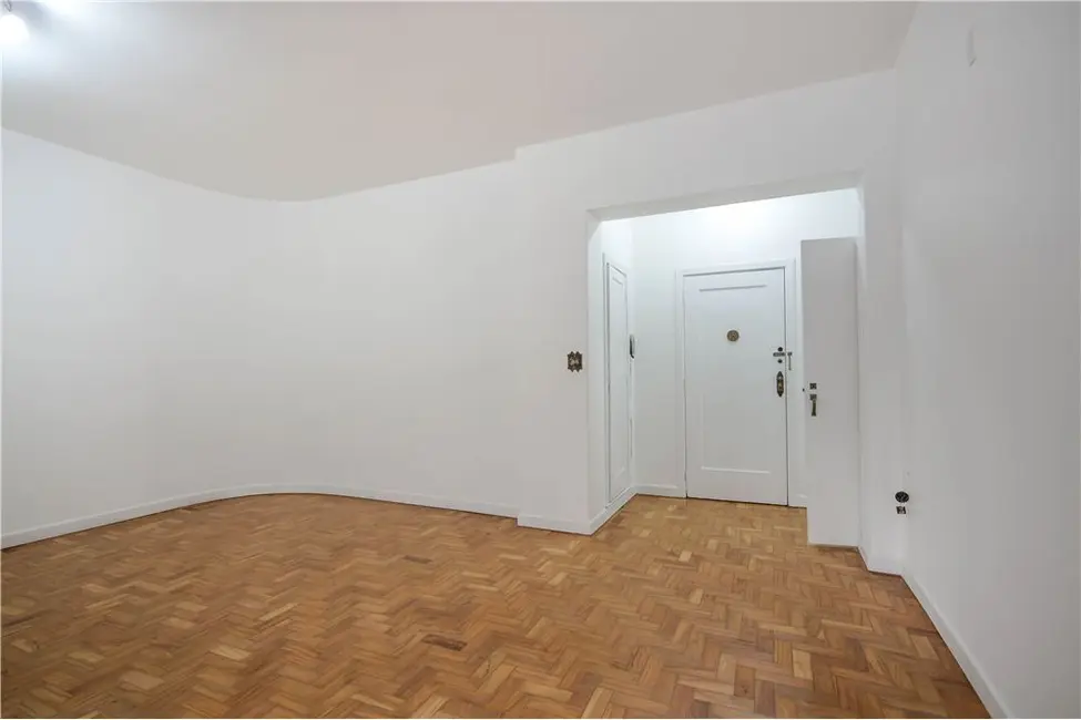 Apartamento com 2 quartos à venda, 113m2 em Cerqueira César, São Paulo - SP - imagem 5 Foto 5 de Apartamento com 2 quartos à venda, 113m2 em Cerqueira César, São Paulo - SP