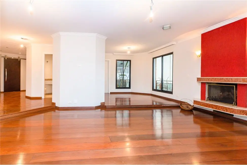 Apartamento com 3 quartos à venda, 225m2 em Itaim Bibi, São Paulo - SP - imagem 6 Foto 6 de Apartamento com 3 quartos à venda, 225m2 em Itaim Bibi, São Paulo - SP