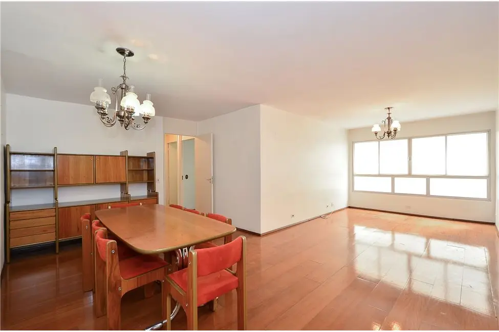 Apartamento com 3 quartos à venda, 128m2 em Itaim Bibi, São Paulo - SP - imagem 4 Foto 4 de Apartamento com 3 quartos à venda, 128m2 em Itaim Bibi, São Paulo - SP