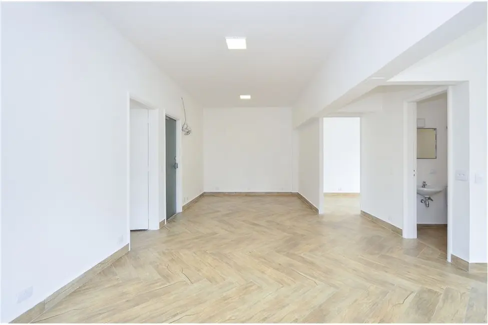 Foto 5 de Apartamento com 2 quartos à venda, 75m2 em Itaim Bibi, São Paulo - SP