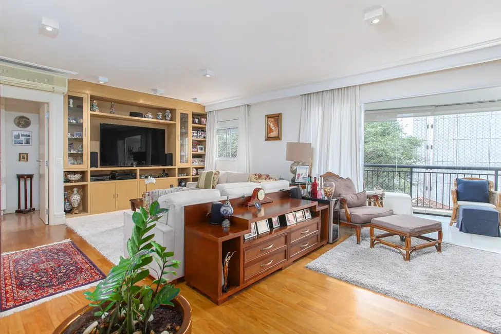 Foto 1 de Apartamento com 2 quartos à venda, 150m2 em Itaim Bibi, São Paulo - SP