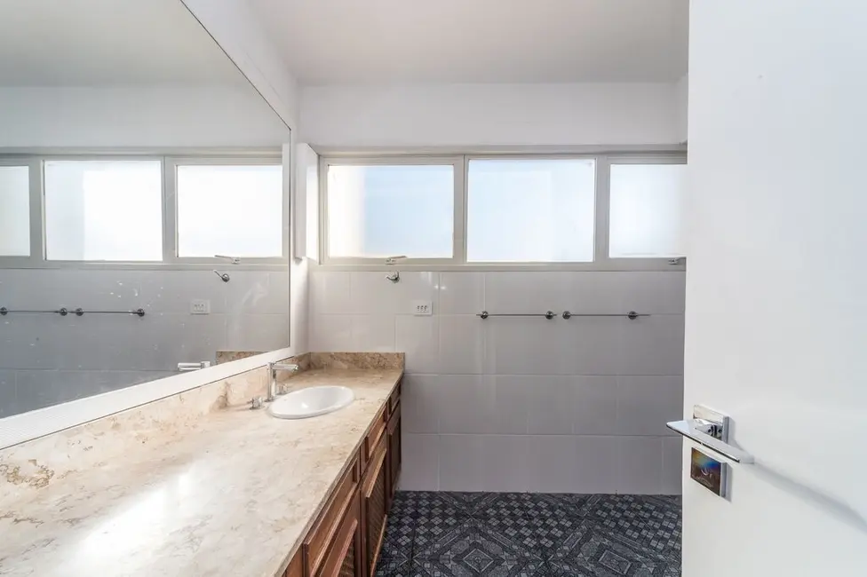 Apartamento com 3 quartos à venda, 121m2 em Itaim Bibi, São Paulo - SP - imagem 6 Foto 6 de Apartamento com 3 quartos à venda, 121m2 em Itaim Bibi, São Paulo - SP