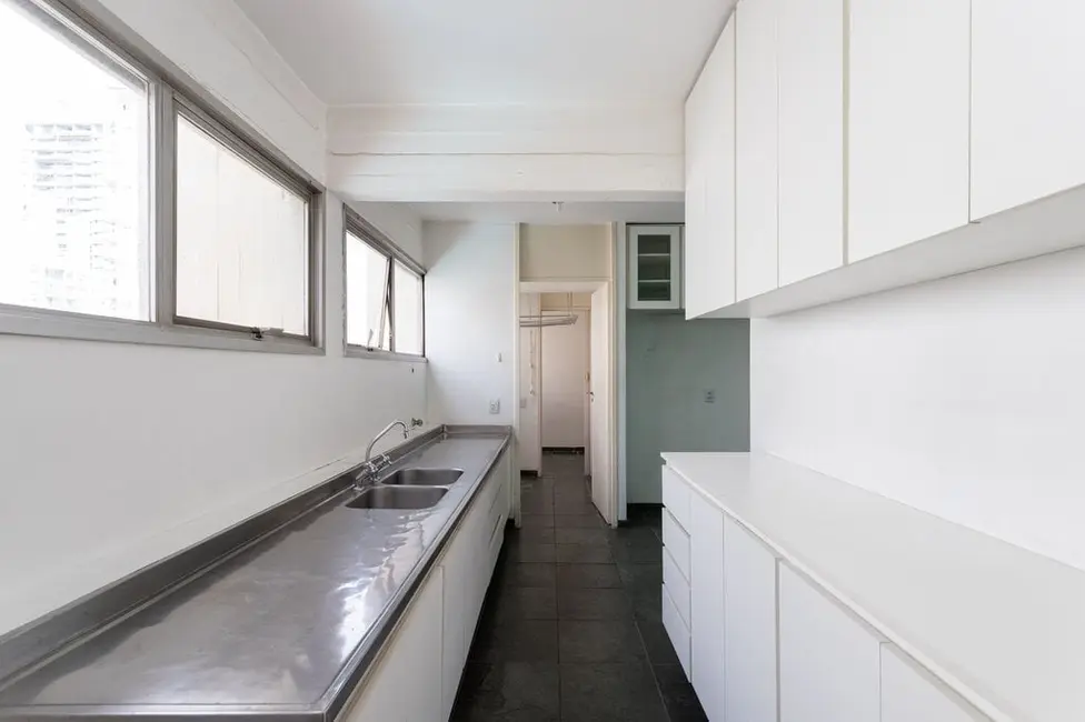 Apartamento com 3 quartos à venda, 121m2 em Itaim Bibi, São Paulo - SP - imagem 8 Foto 8 de Apartamento com 3 quartos à venda, 121m2 em Itaim Bibi, São Paulo - SP