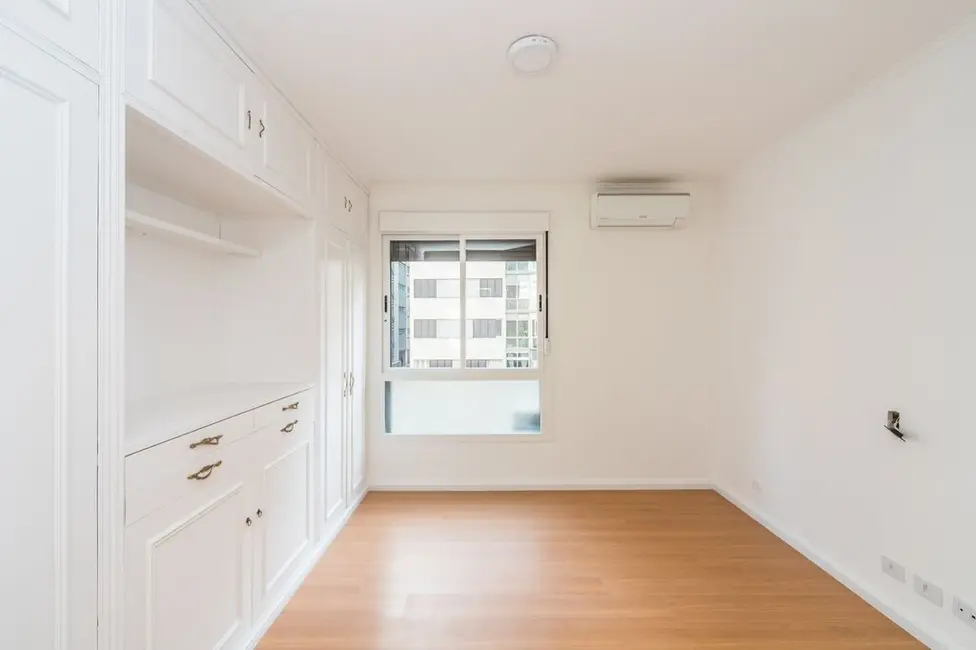 Apartamento com 3 quartos à venda, 198m2 em Jardim Paulista, São Paulo - SP - imagem 8 Foto 8 de Apartamento com 3 quartos à venda, 198m2 em Jardim Paulista, São Paulo - SP