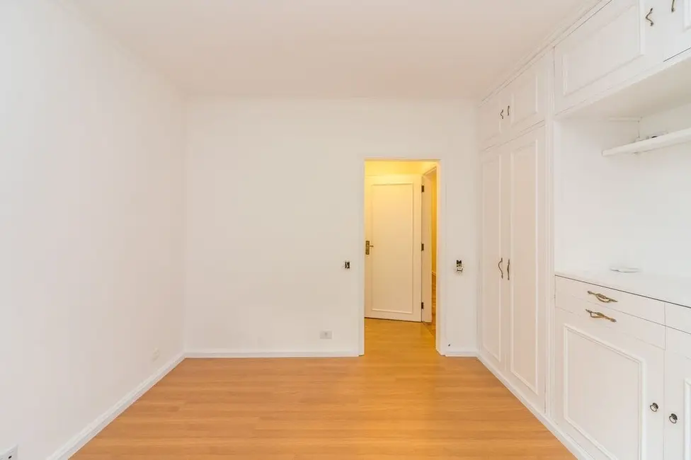 Apartamento com 3 quartos à venda, 198m2 em Jardim Paulista, São Paulo - SP - imagem 5 Foto 5 de Apartamento com 3 quartos à venda, 198m2 em Jardim Paulista, São Paulo - SP