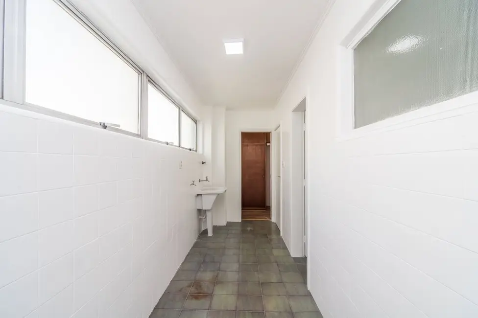 Apartamento com 3 quartos à venda, 158m2 em Jardim Paulista, São Paulo - SP - imagem 3 Foto 3 de Apartamento com 3 quartos à venda, 158m2 em Jardim Paulista, São Paulo - SP