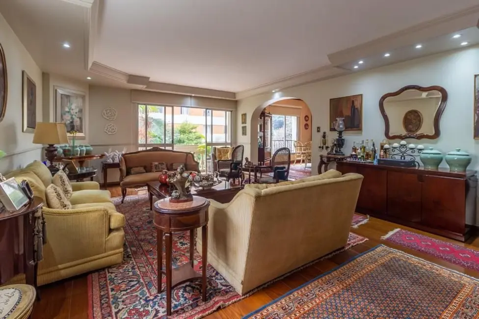 Apartamento com 3 quartos à venda, 197m2 em Jardim Paulista, São Paulo - SP - imagem 1 Foto 1 de Apartamento com 3 quartos à venda, 197m2 em Jardim Paulista, São Paulo - SP