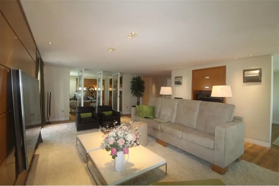 Apartamento com 3 quartos à venda, 386m2 em Vila Nova Conceição, São Paulo - SP - imagem 7 Foto 7 de Apartamento com 3 quartos à venda, 386m2 em Vila Nova Conceição, São Paulo - SP