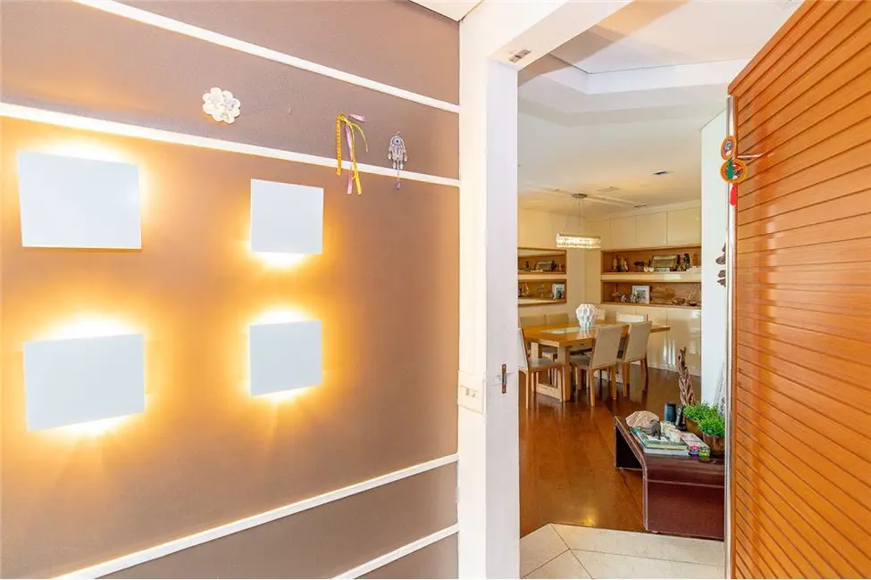 Apartamento com 3 quartos à venda, 205m2 em Vila Mariana, São Paulo - SP - imagem 1 Foto 1 de Apartamento com 3 quartos à venda, 205m2 em Vila Mariana, São Paulo - SP