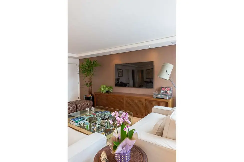 Foto 3 de Apartamento com 3 quartos à venda, 152m2 em Vila Mariana, São Paulo - SP