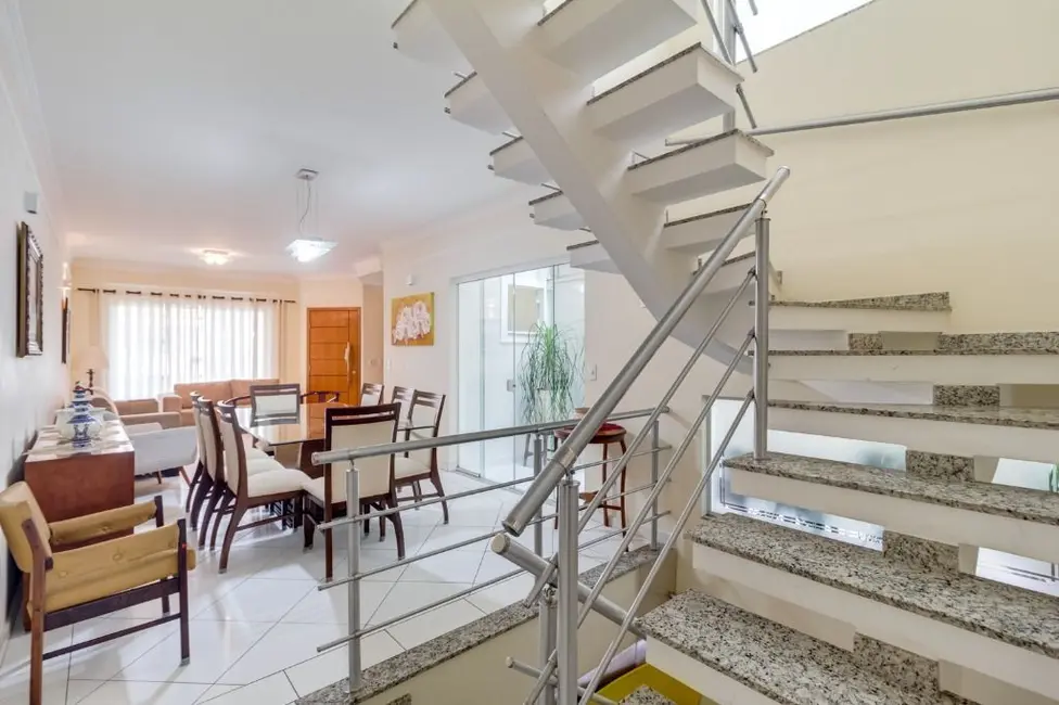 Foto 5 de Casa com 4 quartos à venda, 247m2 em Mirandópolis, São Paulo - SP