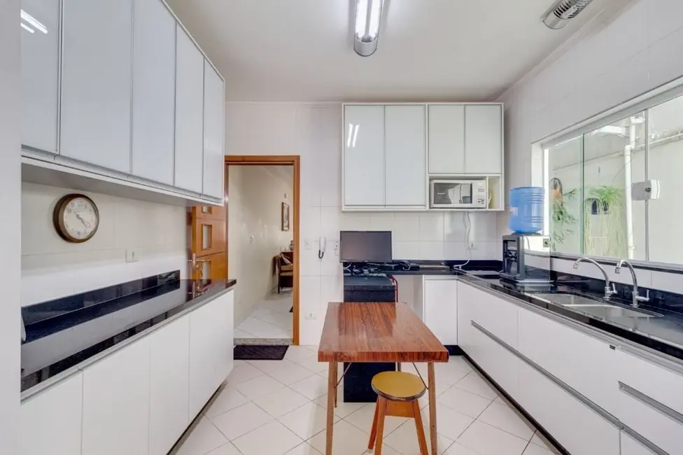 Foto 8 de Casa com 4 quartos à venda, 247m2 em Mirandópolis, São Paulo - SP