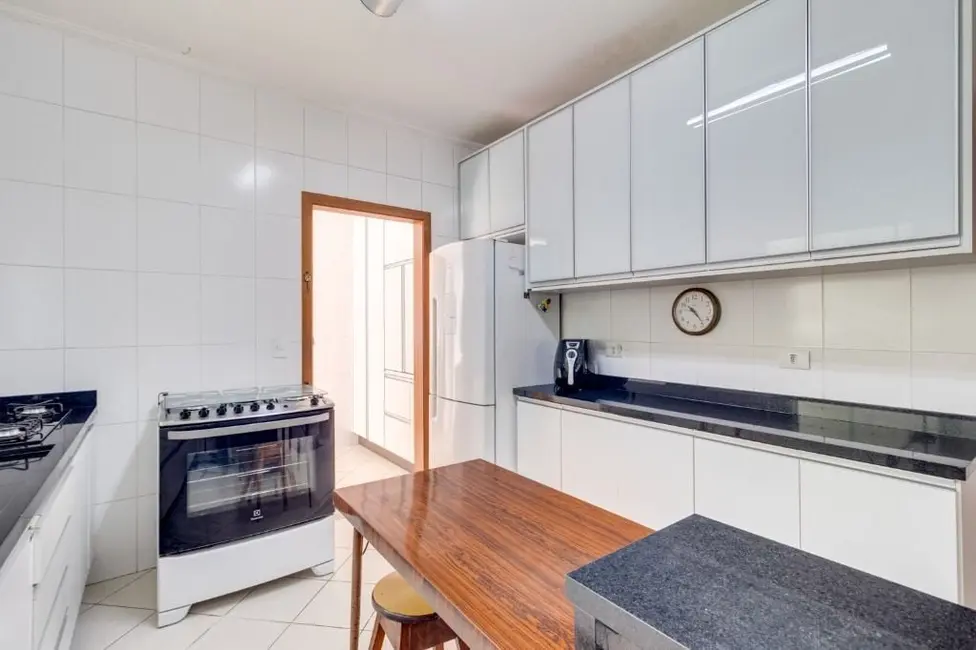 Foto 9 de Casa com 4 quartos à venda, 247m2 em Mirandópolis, São Paulo - SP