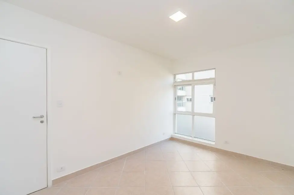 Foto 2 de Apartamento com 2 quartos à venda, 47m2 em Lapa, São Paulo - SP