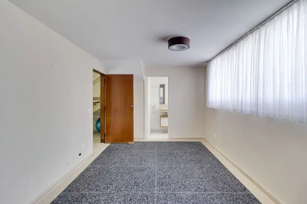 Casa com 3 quartos à venda, 196m2 em Planalto Paulista, São Paulo - SP - imagem 8 Foto 8 de Casa com 3 quartos à venda, 196m2 em Planalto Paulista, São Paulo - SP