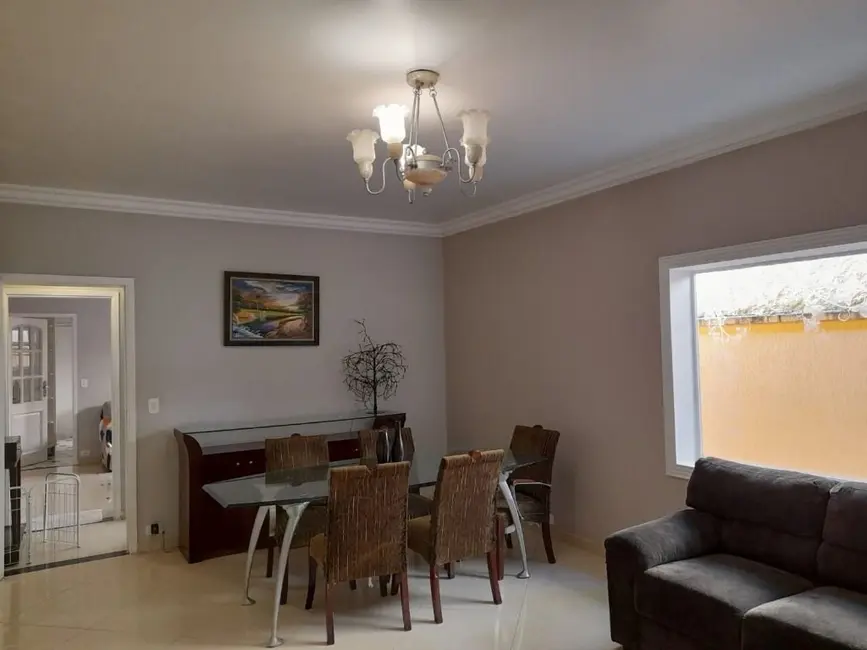 Casa com 3 quartos à venda, 236m2 em Planalto Paulista, São Paulo - SP - imagem 4 Foto 4 de Casa com 3 quartos à venda, 236m2 em Planalto Paulista, São Paulo - SP