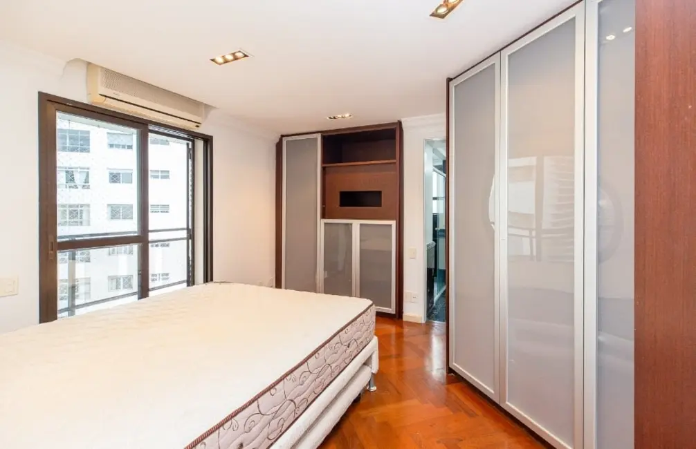 Foto 9 de Apartamento com 4 quartos à venda, 160m2 em Consolação, São Paulo - SP