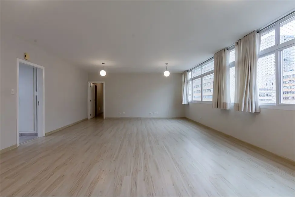 Apartamento com 3 quartos à venda, 188m2 em Higienópolis, São Paulo - SP - imagem 3 Foto 3 de Apartamento com 3 quartos à venda, 188m2 em Higienópolis, São Paulo - SP
