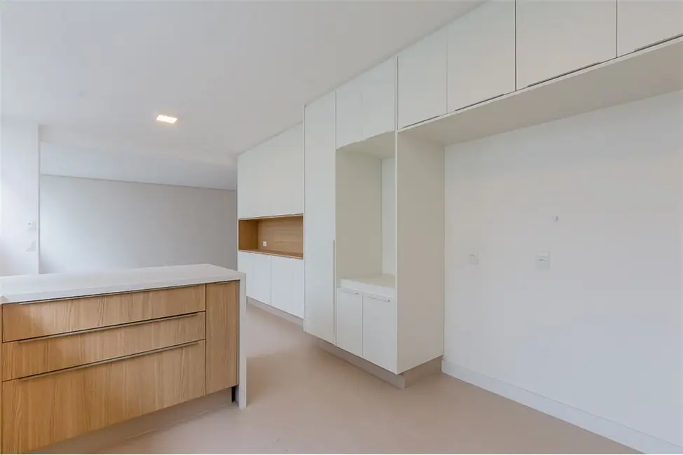 Apartamento com 3 quartos à venda, 236m2 em Higienópolis, São Paulo - SP - imagem 9 Foto 9 de Apartamento com 3 quartos à venda, 236m2 em Higienópolis, São Paulo - SP