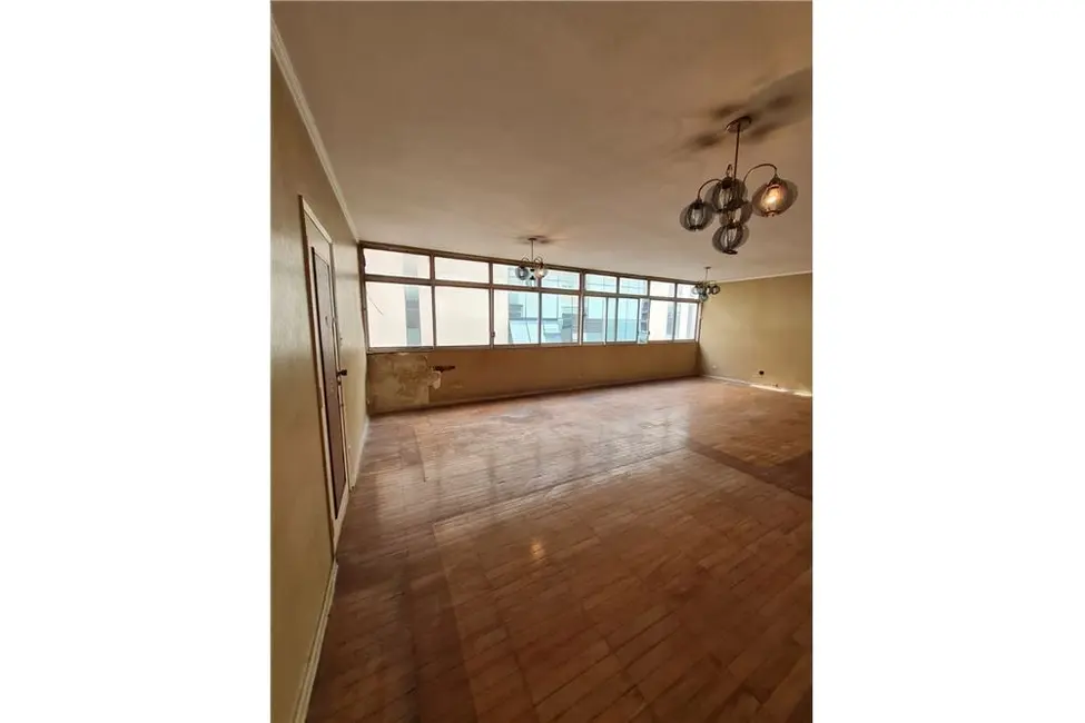 Apartamento com 3 quartos à venda, 188m2 em Higienópolis, São Paulo - SP - imagem 4 Foto 4 de Apartamento com 3 quartos à venda, 188m2 em Higienópolis, São Paulo - SP