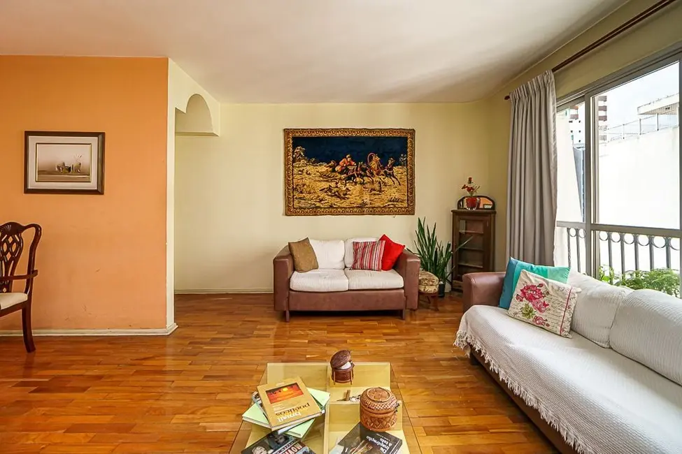 Apartamento com 3 quartos à venda, 119m2 em Higienópolis, São Paulo - SP - imagem 4 Foto 4 de Apartamento com 3 quartos à venda, 119m2 em Higienópolis, São Paulo - SP