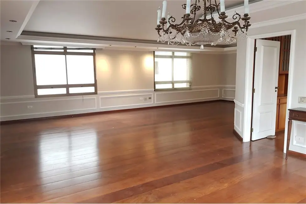 Apartamento com 3 quartos à venda, 241m2 em Higienópolis, São Paulo - SP - imagem 9 Foto 9 de Apartamento com 3 quartos à venda, 241m2 em Higienópolis, São Paulo - SP