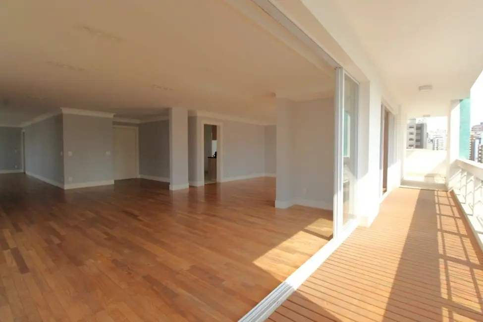 Foto 5 de Cobertura com 4 quartos à venda, 381m2 em Higienópolis, São Paulo - SP