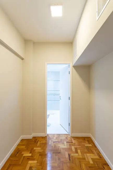 Foto 9 de Apartamento com 3 quartos à venda, 195m2 em Jardim Paulistano, São Paulo - SP