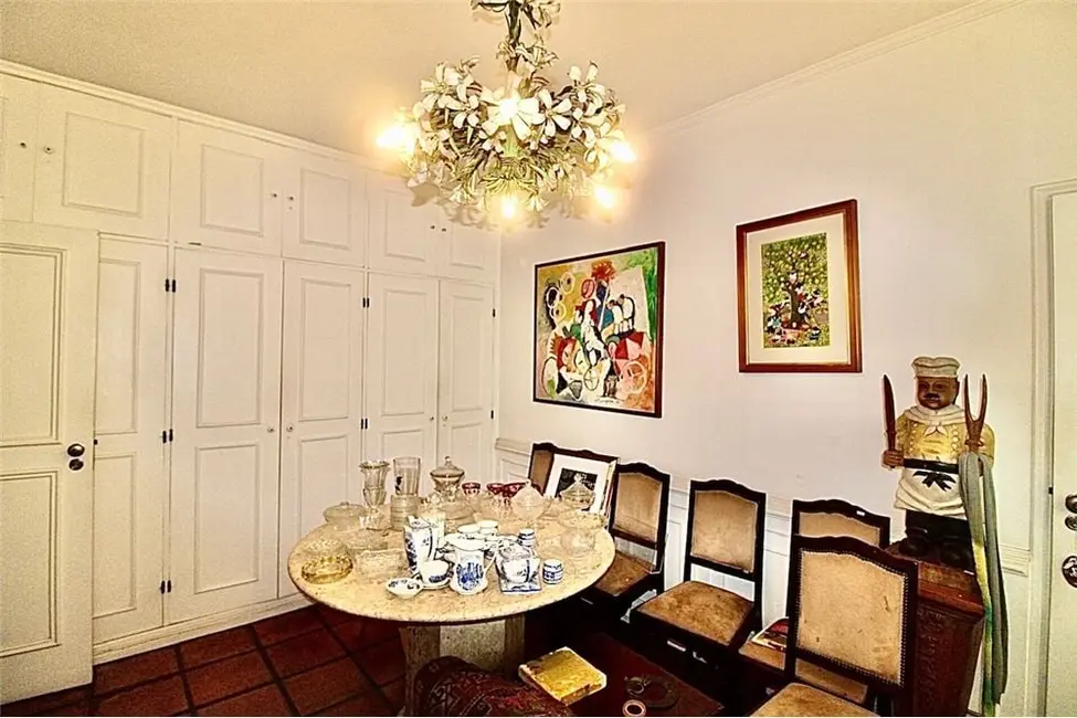 Apartamento com 3 quartos à venda, 341m2 em Jardim América, São Paulo - SP - imagem 3 Foto 3 de Apartamento com 3 quartos à venda, 341m2 em Jardim América, São Paulo - SP