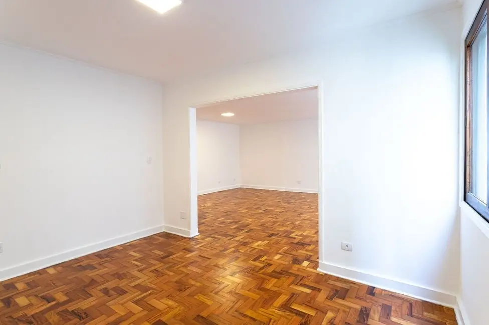 Foto 3 de Apartamento com 2 quartos à venda, 134m2 em Jardim América, São Paulo - SP