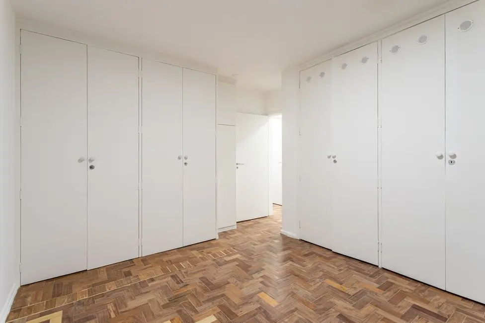Foto 2 de Apartamento com 2 quartos à venda, 130m2 em Jardim América, São Paulo - SP