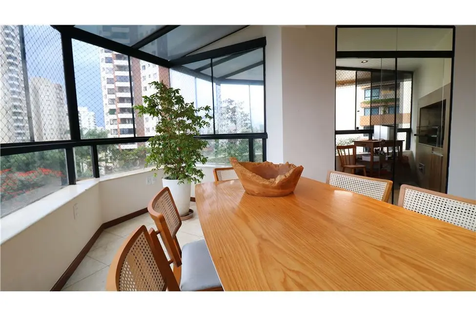 Foto 5 de Apartamento com 3 quartos à venda, 232m2 em Vila Suzana, São Paulo - SP