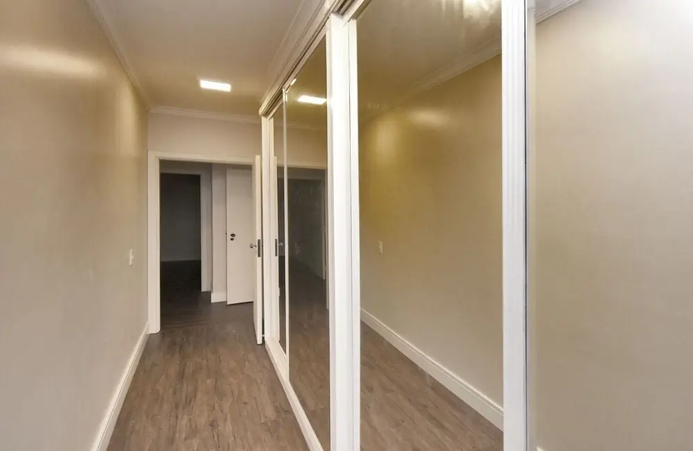 Foto 5 de Apartamento com 4 quartos à venda, 176m2 em Vila Suzana, São Paulo - SP