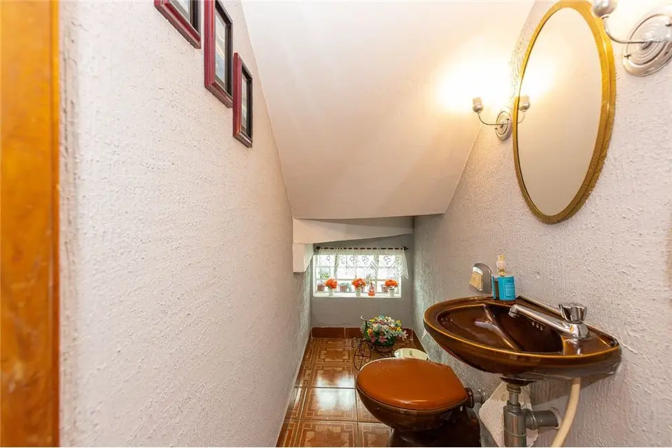 Foto 6 de Casa com 3 quartos à venda, 280m2 em Vila Ipojuca, São Paulo - SP