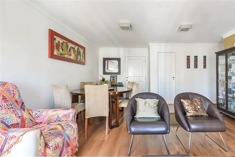 Foto 6 de Apartamento com 4 quartos à venda, 136m2 em Itaim Bibi, São Paulo - SP