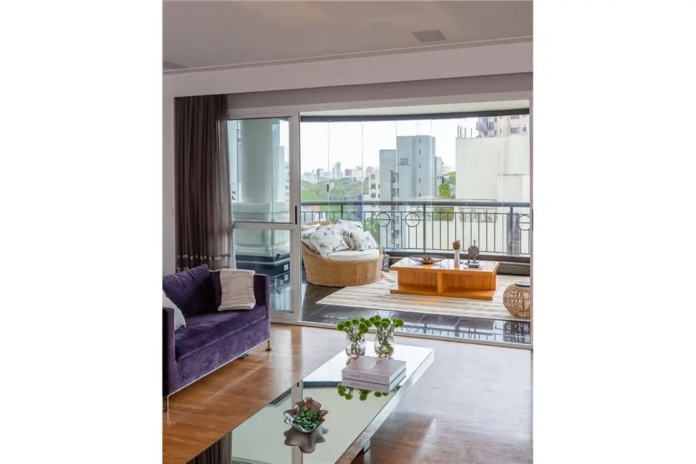 Foto 5 de Apartamento com 3 quartos à venda, 300m2 em Moema, São Paulo - SP