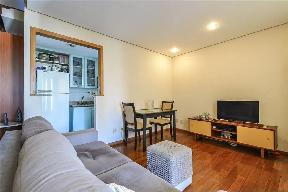 Apartamento com 2 quartos à venda, 64m2 em Moema, São Paulo - SP - imagem 7 Foto 7 de Apartamento com 2 quartos à venda, 64m2 em Moema, São Paulo - SP