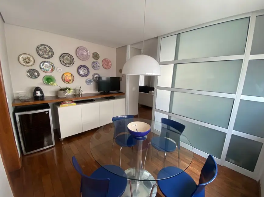 Apartamento com 3 quartos à venda, 200m2 em Moema, São Paulo - SP - imagem 9 Foto 9 de Apartamento com 3 quartos à venda, 200m2 em Moema, São Paulo - SP