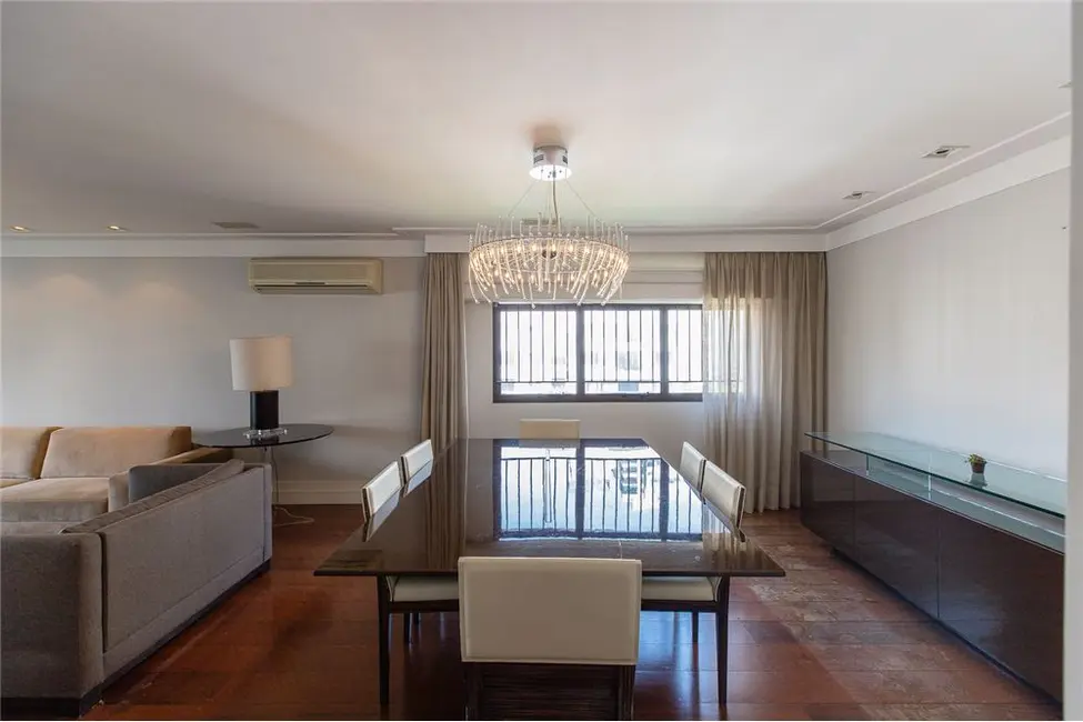 Foto 5 de Apartamento com 3 quartos à venda, 230m2 em Moema, São Paulo - SP