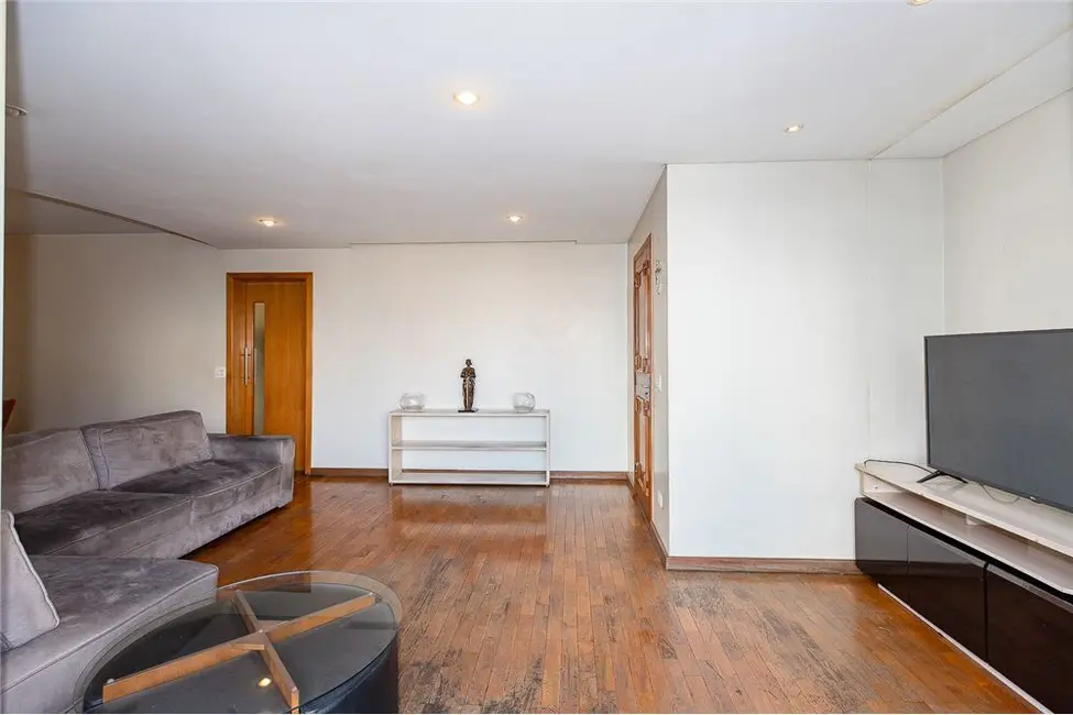 Apartamento com 3 quartos à venda, 153m2 em Moema, São Paulo - SP - imagem 3 Foto 3 de Apartamento com 3 quartos à venda, 153m2 em Moema, São Paulo - SP